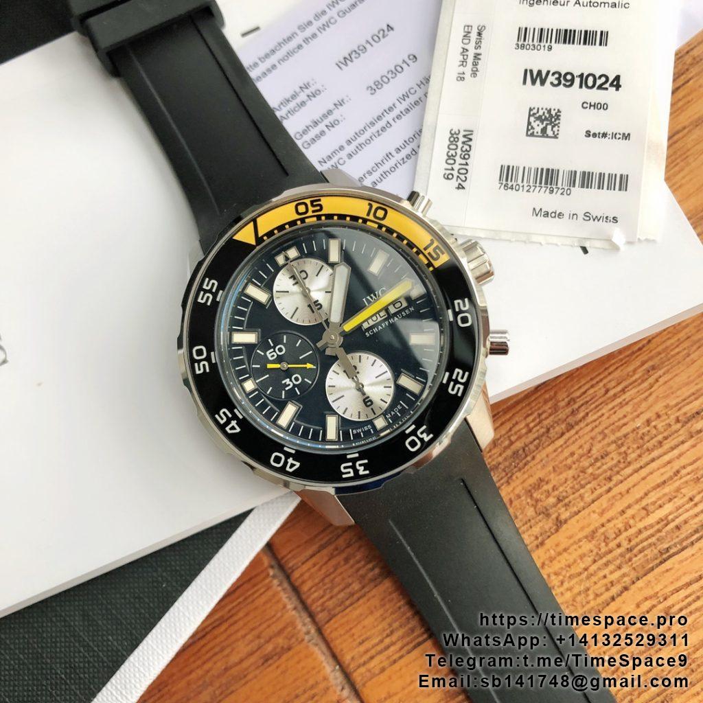 The best version of the IWC Ocean Timepiece series with black dial and black rubber strap